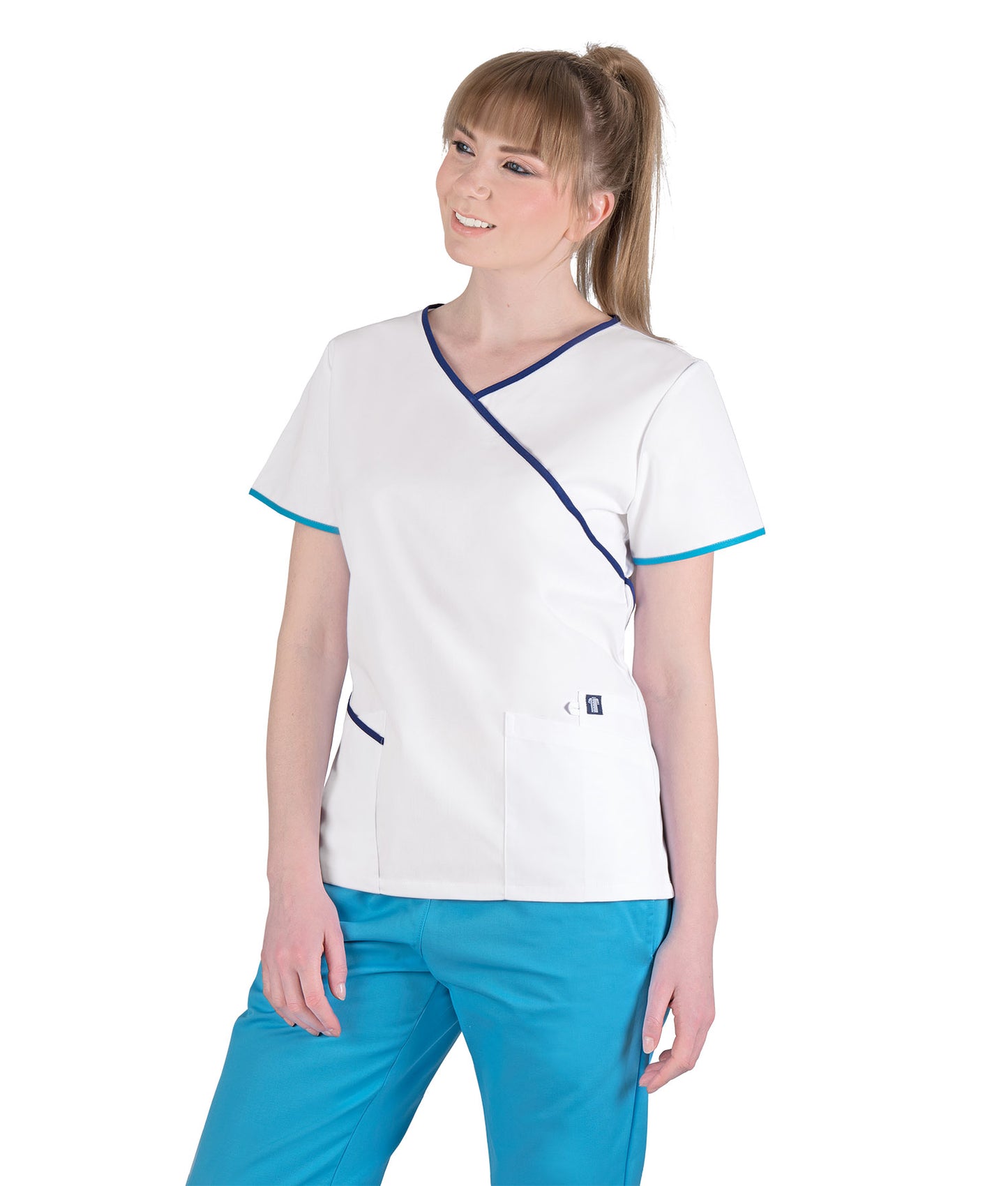 Γυναικεία Μπλούζα Scrub λευκό με μπλέ και γαλάζιες λεπτομέρειες , 2 τσέπες  της Medical Bodyguard  CODE:  168/1