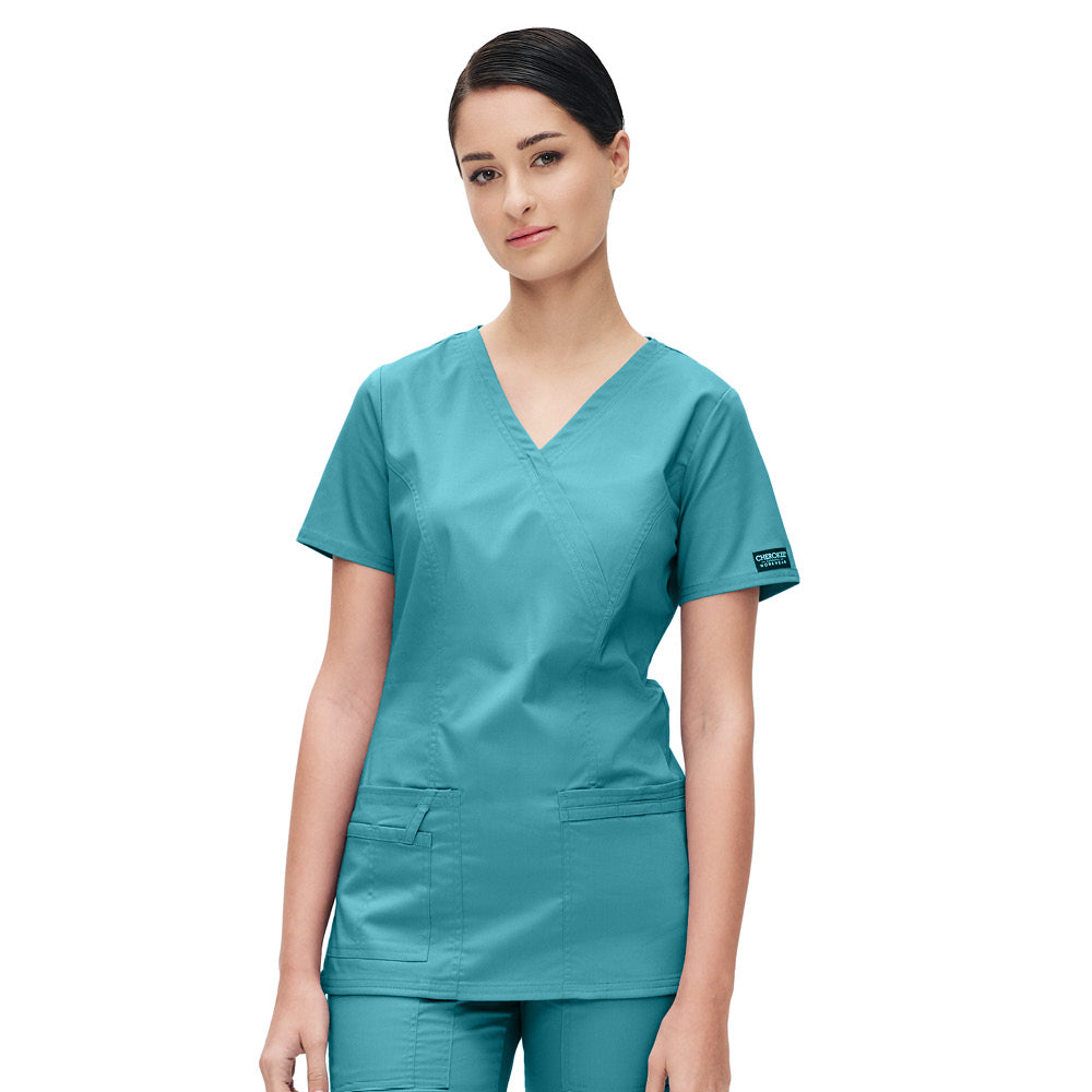 Γυναικεία Μπλούζα Scrub Core Stretch της Cherokee XXS-XXL(TLBW/ΠΕΤΡΟΛ ΑΝΟΙΧΤΟ) CODE: WW4728